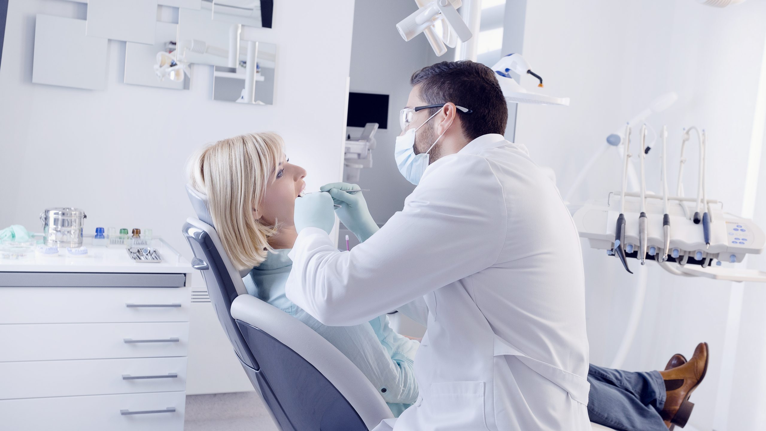 Dentist in Chicago, IL